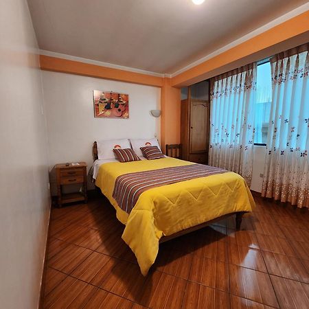 هواراس Lhotse Hostel B&B المظهر الخارجي الصورة